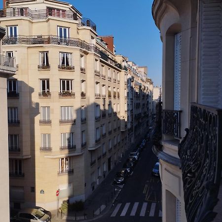 Chambre Spacieuse - Trocadero Parijs Buitenkant foto